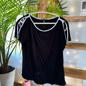 B&W SHORT SLEEVE SHIRT